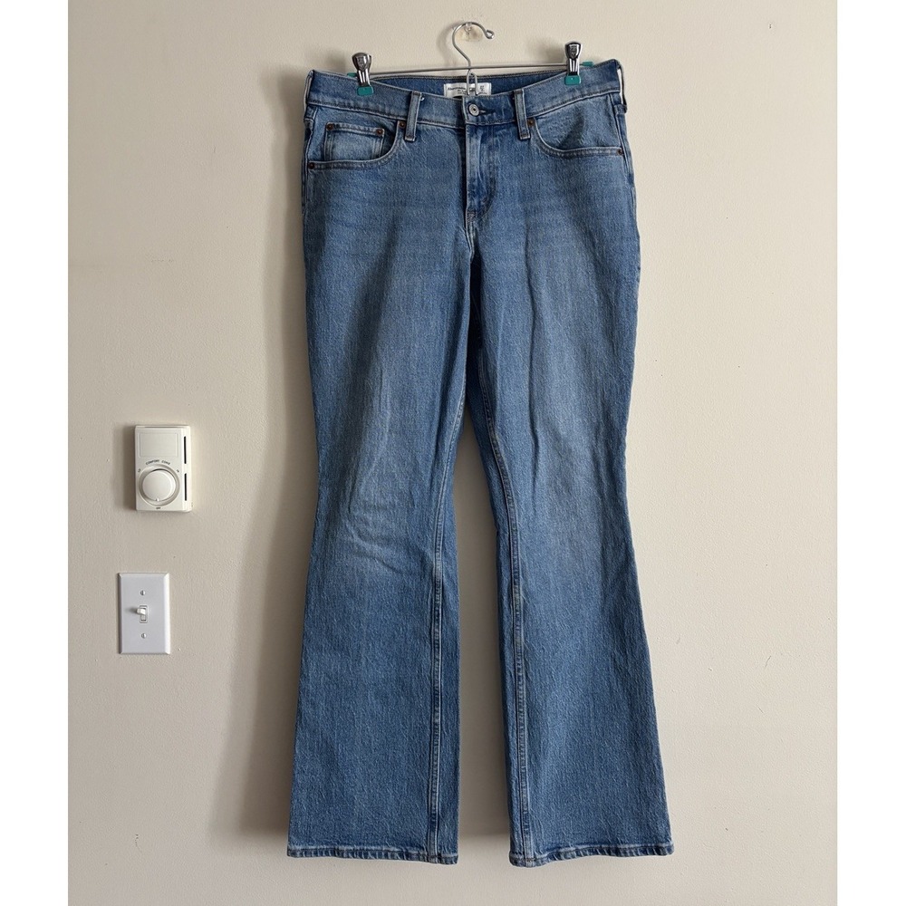 Abercrombie & Fitch Womens Jeans The Boot Cut Low Rise 27 4 Regular 4R Blue
